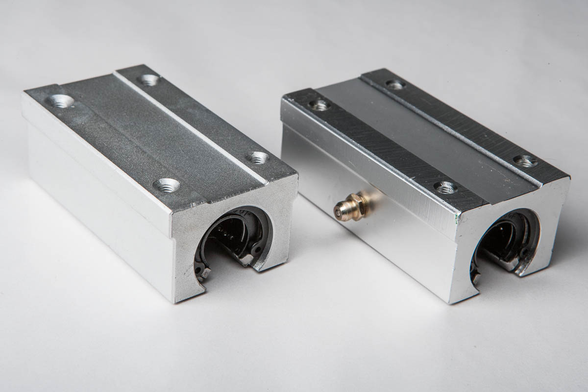 Каретки SBR16LUU (1)