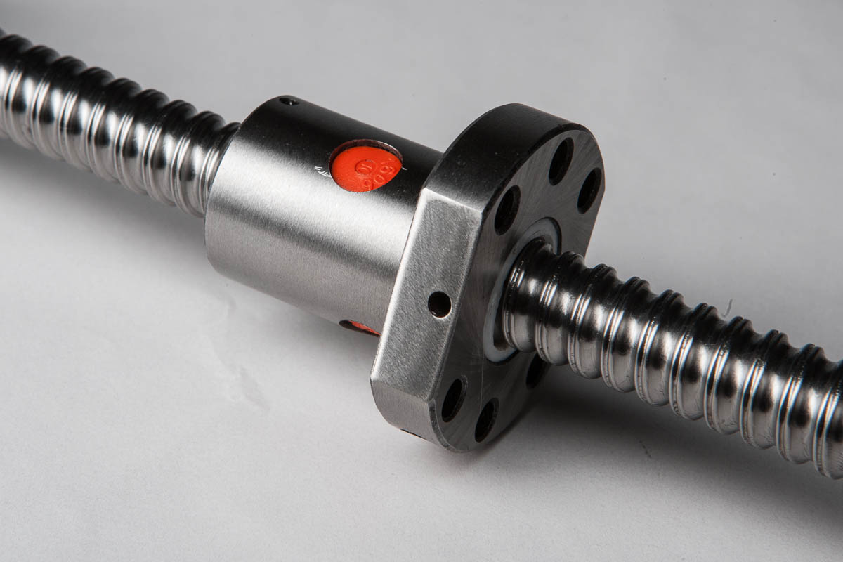 Винт ШВП SFU1605 (2)