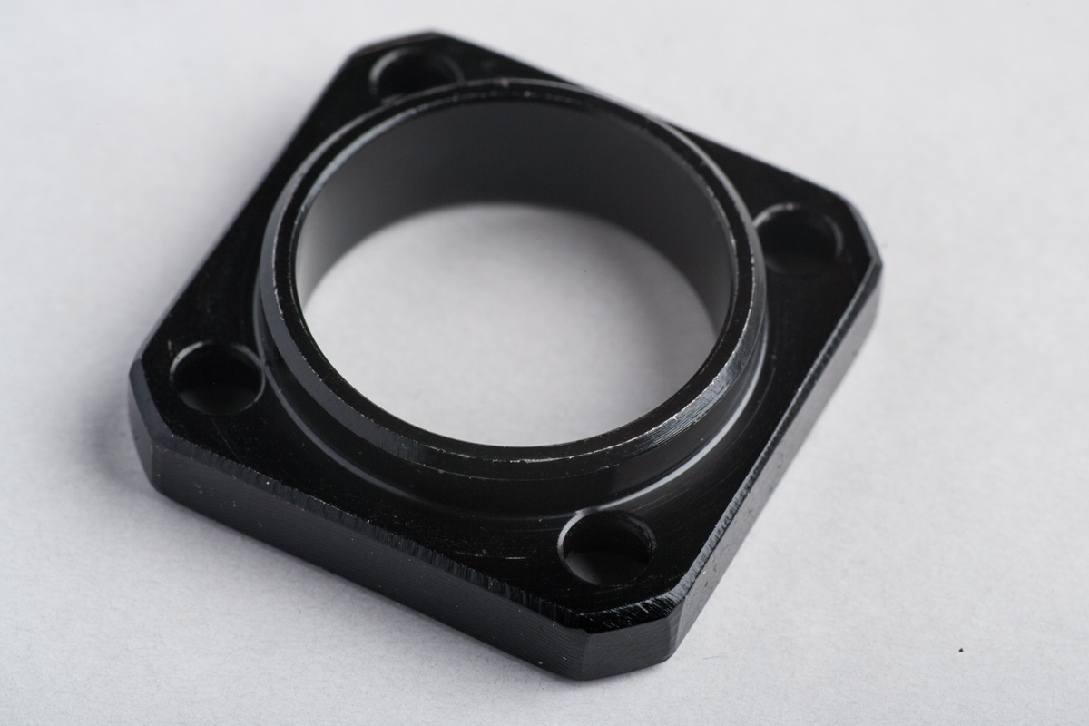 Жесткая опора BK12 - крышка, вид сзади