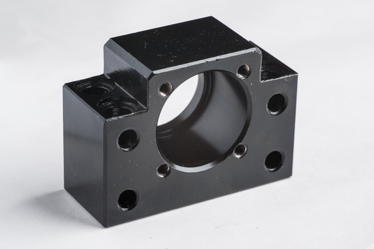 Жесткая опора BK12 - корпус, вид спереди