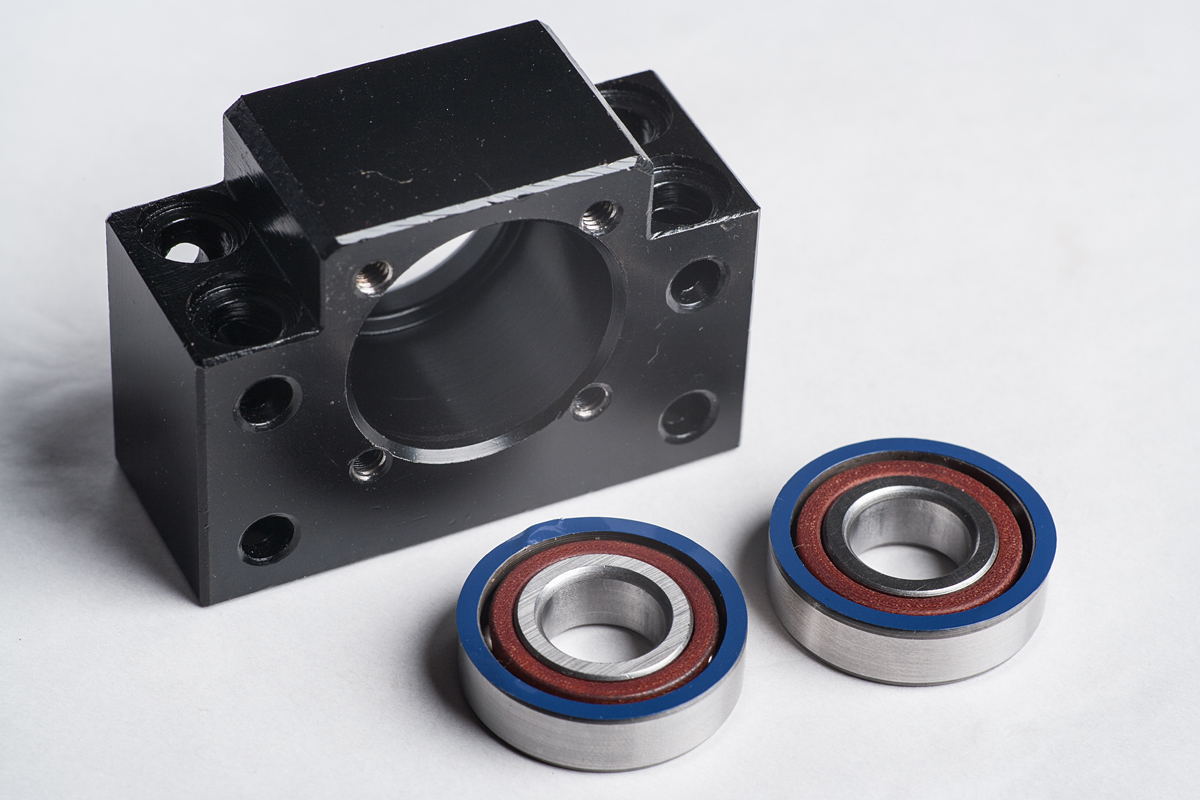 Жесткая опора BK12 - установка прокладок на подшипники